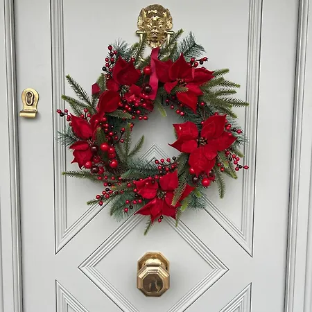 בית נופש Gilbertson House-york-luxury-sleeps 7 With Hot Tub