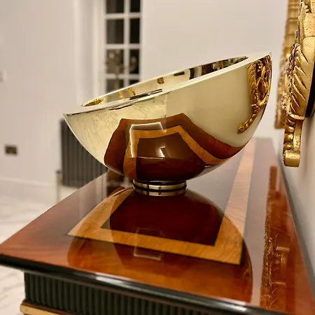 Gilbertson House-york-luxury-sleeps 7 With Hot Tub 度假居 约克