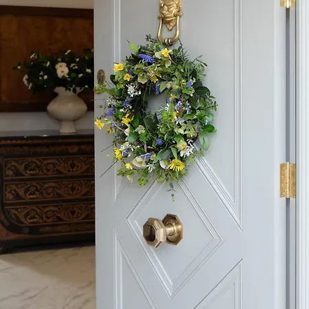 Сasa de vacaciones Gilbertson House-york-luxury-sleeps 7 With Hot Tub York