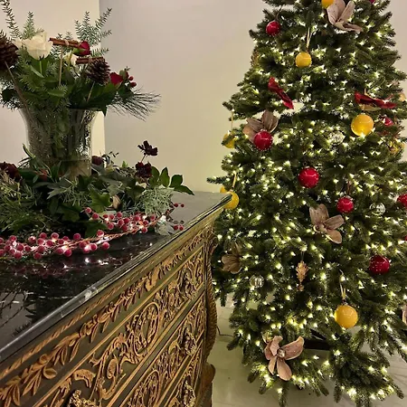 Gilbertson House-york-luxury-sleeps 7 With Hot Tub 约克