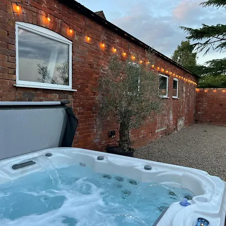 Gilbertson House-york-luxury-sleeps 7 With Hot Tub Prázdninový dům